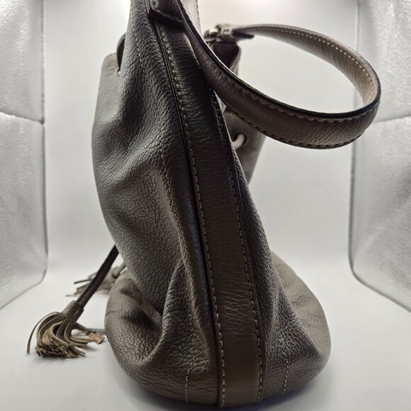 Brighton Gray Pebbled Leather Drawstring Bucket Purse with Shoulder Strap - Picture 11 of 16